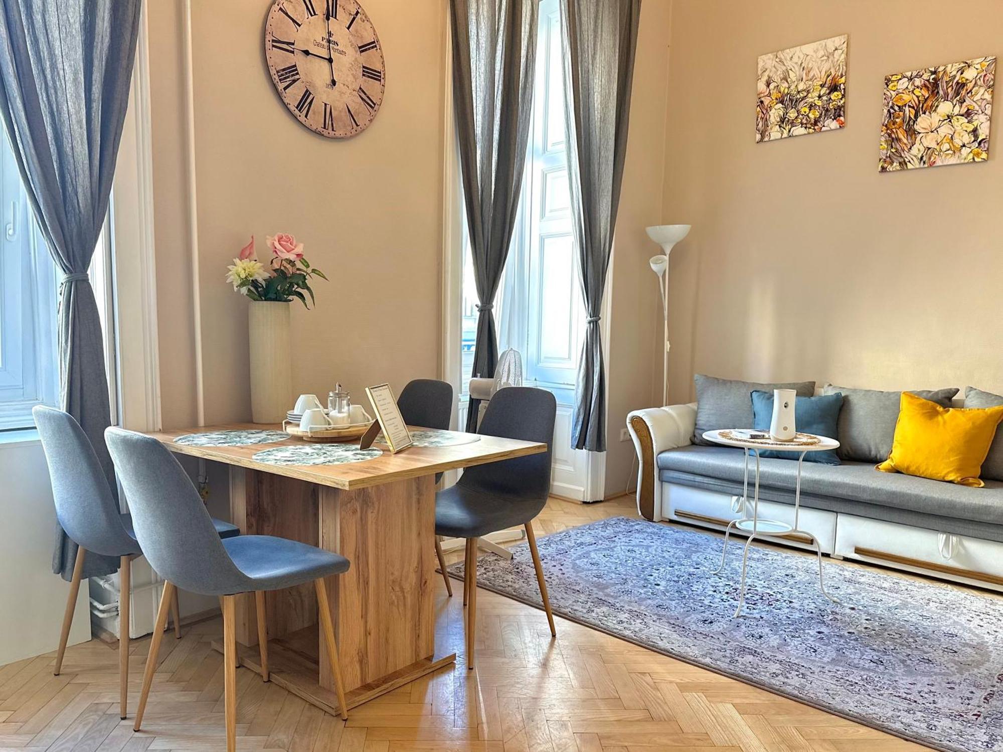 Budapest Palace Apartment - Palace District - Downtown מראה חיצוני תמונה
