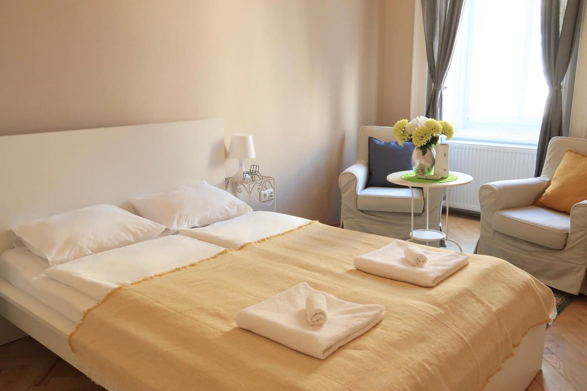 Budapest Palace Apartment - Palace District - Downtown מראה חיצוני תמונה