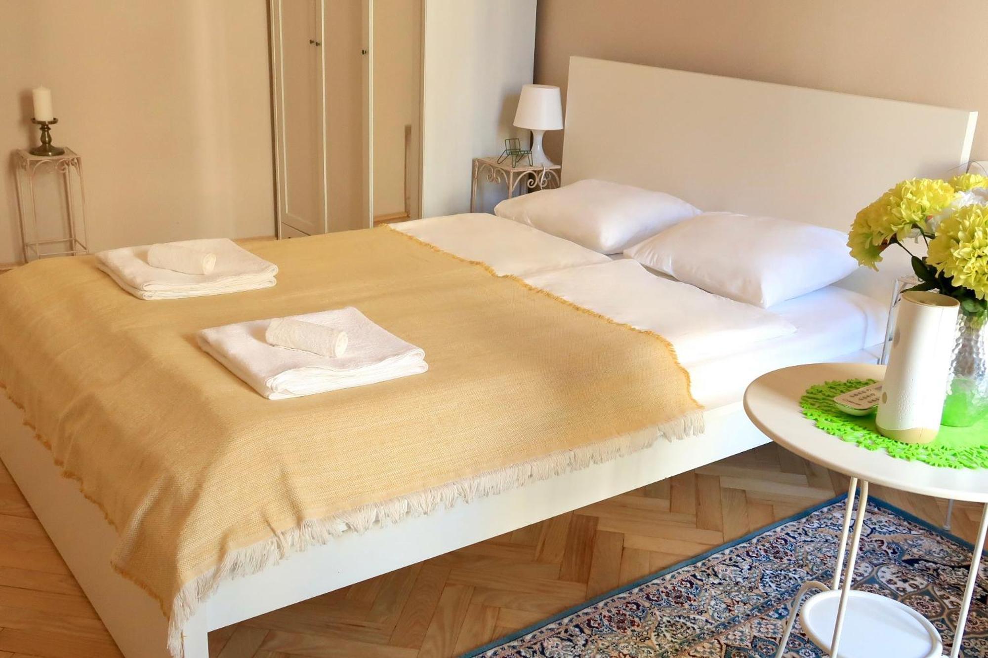 Budapest Palace Apartment - Palace District - Downtown מראה חיצוני תמונה